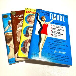 Set of 4 Vintage Joe Bonomo Pocket Guides